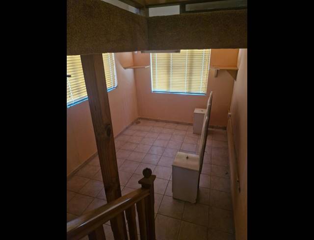 4 BEDROOM HOUSE FOR SALE IN SILVERGLEN